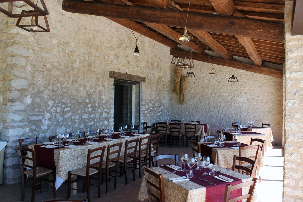 Agriturismo Il Casale Degli Amici Norcia Buitenkant foto