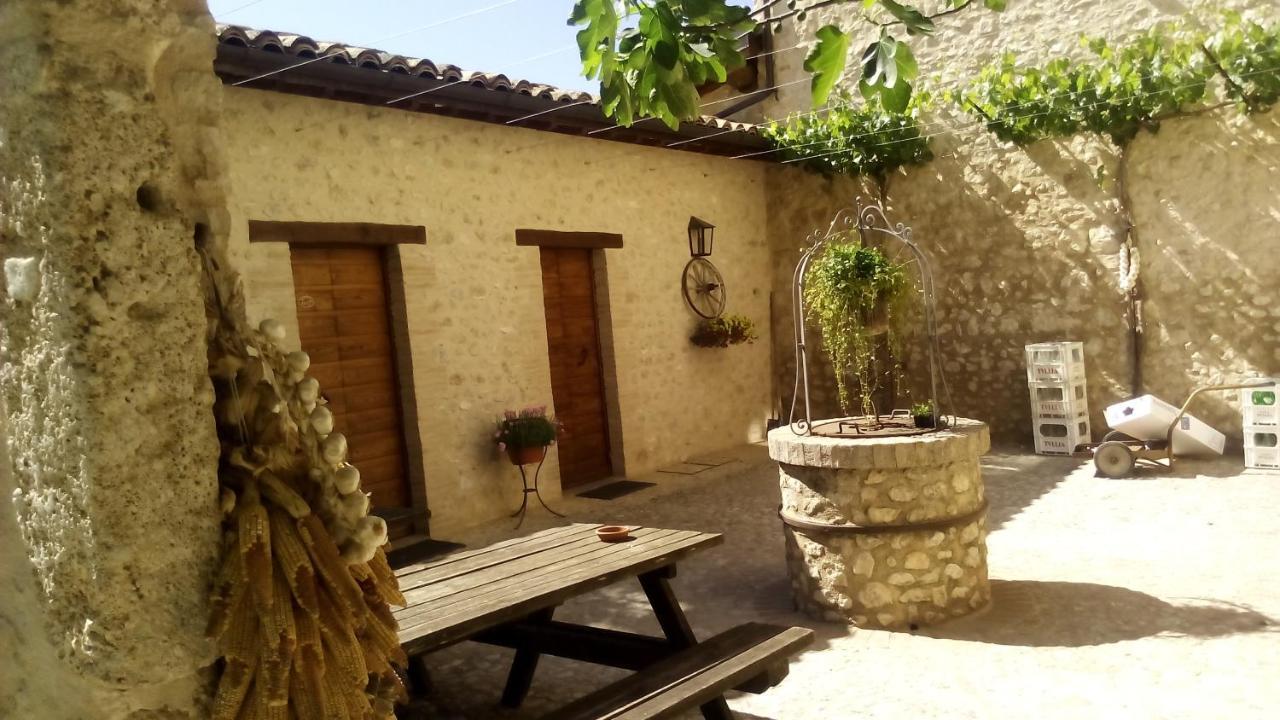 Agriturismo Il Casale Degli Amici Norcia Buitenkant foto