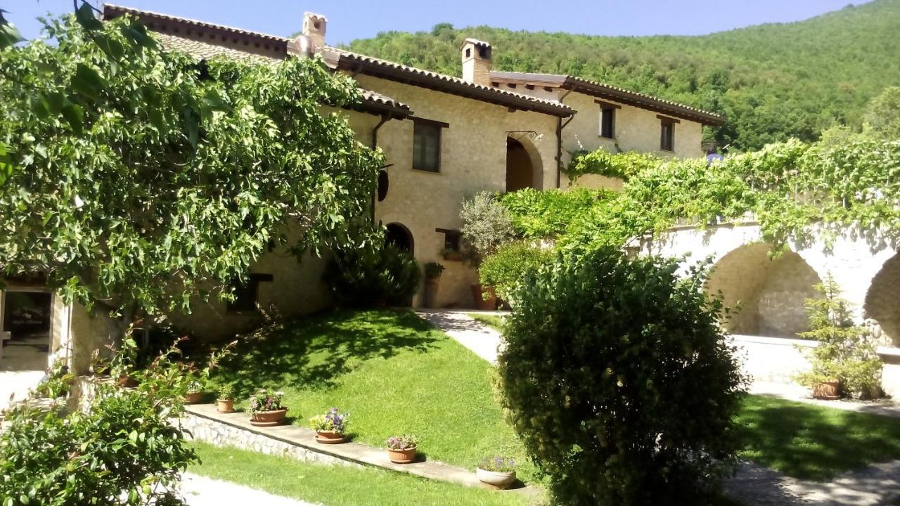Agriturismo Il Casale Degli Amici Norcia Buitenkant foto